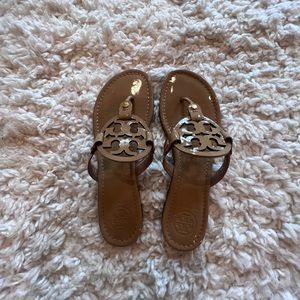 Tory Burch Sandal (Glossy Brown) 🤎